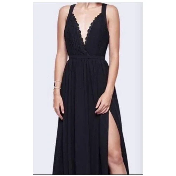 velvet formal dresses long sleeve Navy Velvet Plunge Gown – Evening Dress 049 – VALDRIN SAHITI main image 0